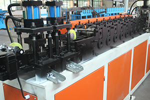 The Versatility of Roll Forming Machines in Modern Manufacturing